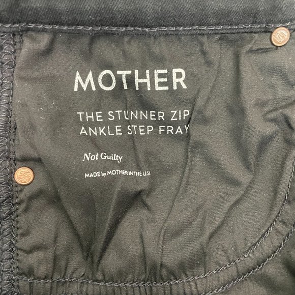 MOTHER The Stunner Zip Ankle Step Fray Not Guilty - Picture 10 of 15